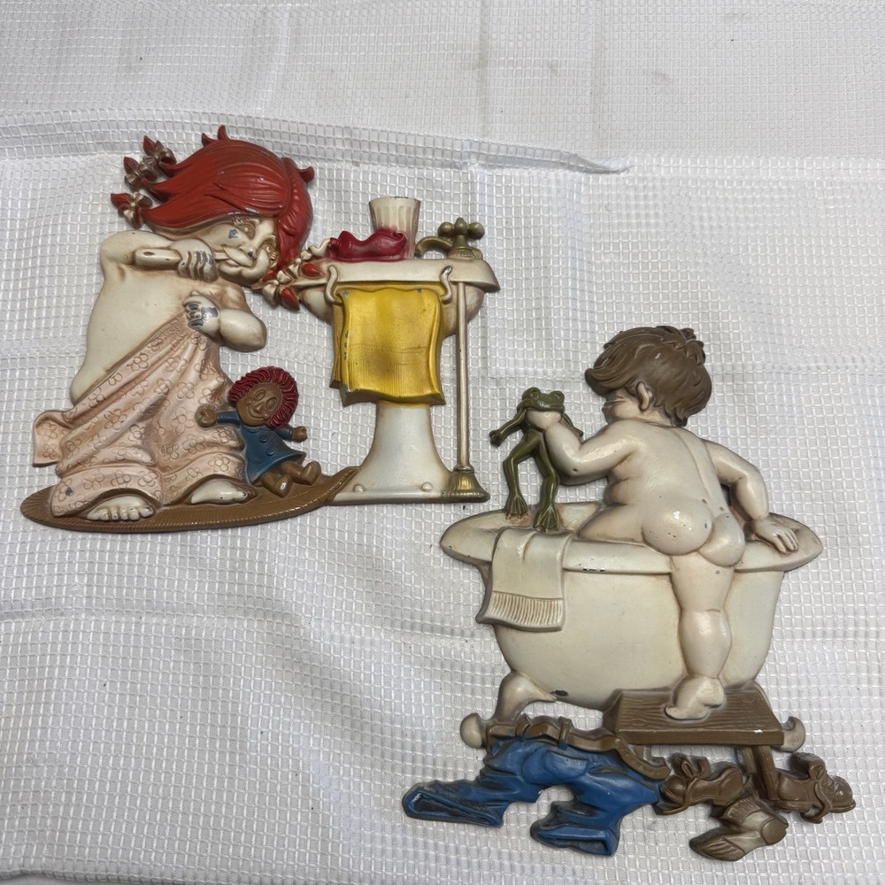 Vtg Bathroom Children Redhead Frog Wall Art Sexton USA 70s Cast Metal Bathroom